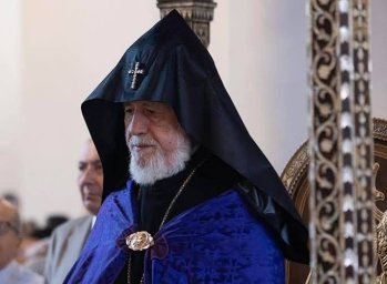 Общество протестует против ограничения свободы Католикоса Всех Армян Гарегина II Общество протестует против ограничения свободы Католикоса Всех Армян Гарегина II